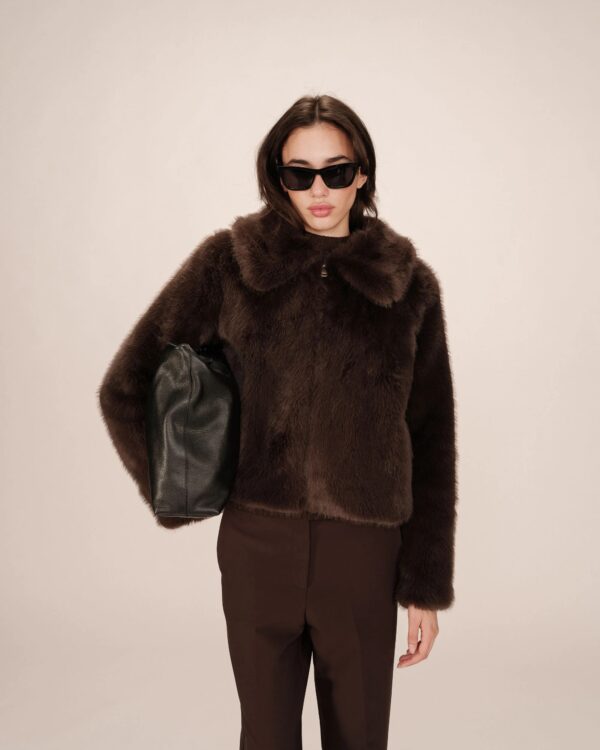 Shonna Manteau - Bruin