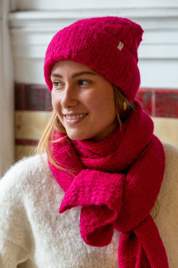 Meddelin Hat - Pom