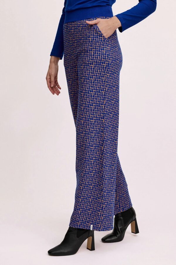 Knitted Pants With A Retro Look - Cobalt blauw