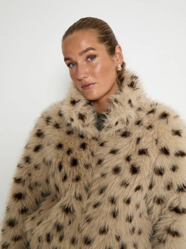 PCRandia Faux Fur Jacket - Beige - Afbeelding 4