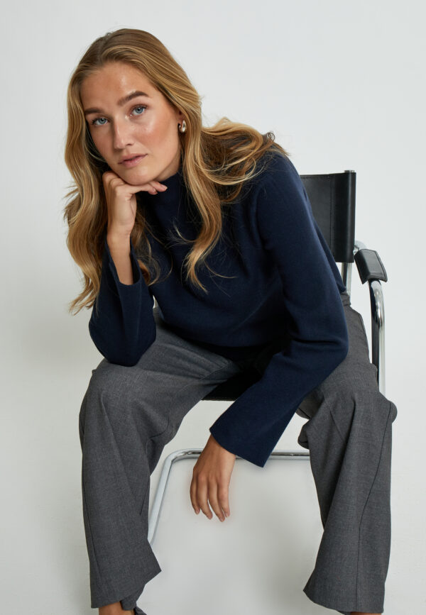 MSLupi High Neck Knit Pullover - Donkerblauw - Afbeelding 2
