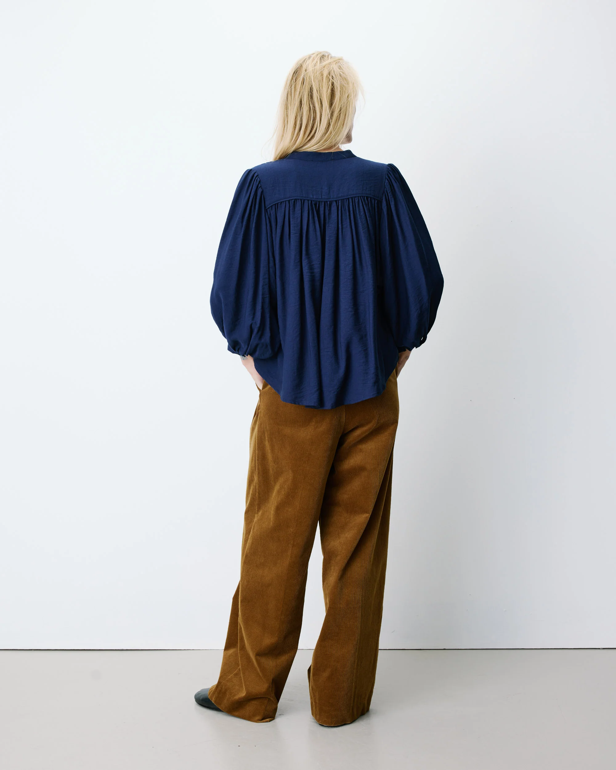 Blouse met ballonmouw - Donkerblauw - Afbeelding 6