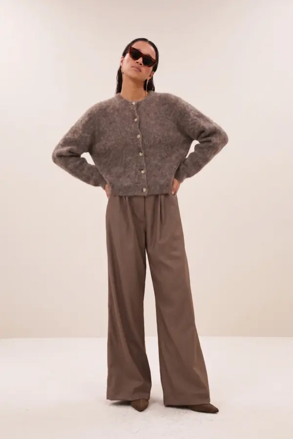 vasile cardigan - dark biscuit