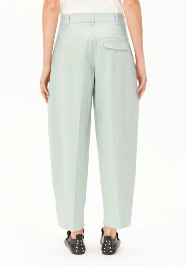 BARREL LEG TWILL PANT - Lichtgroen