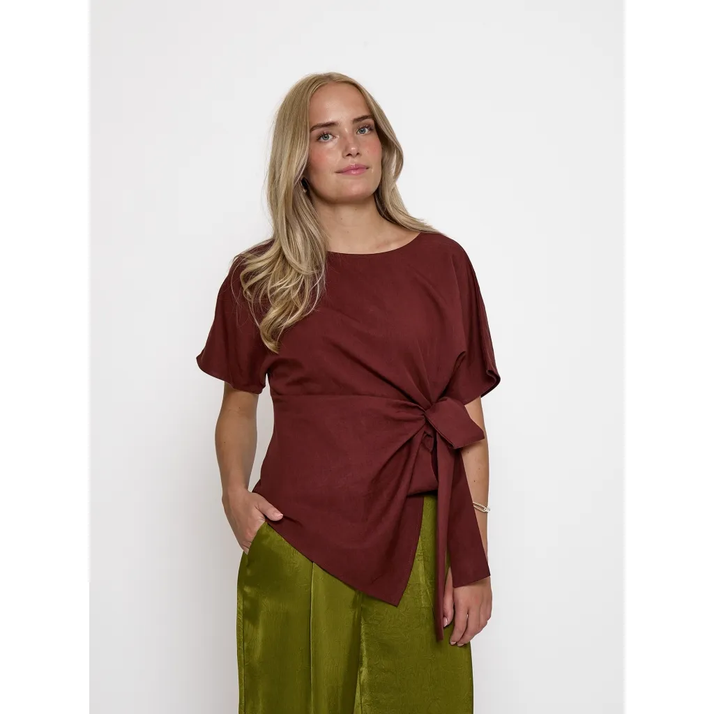 PCRebecca Blouse - Maroon
