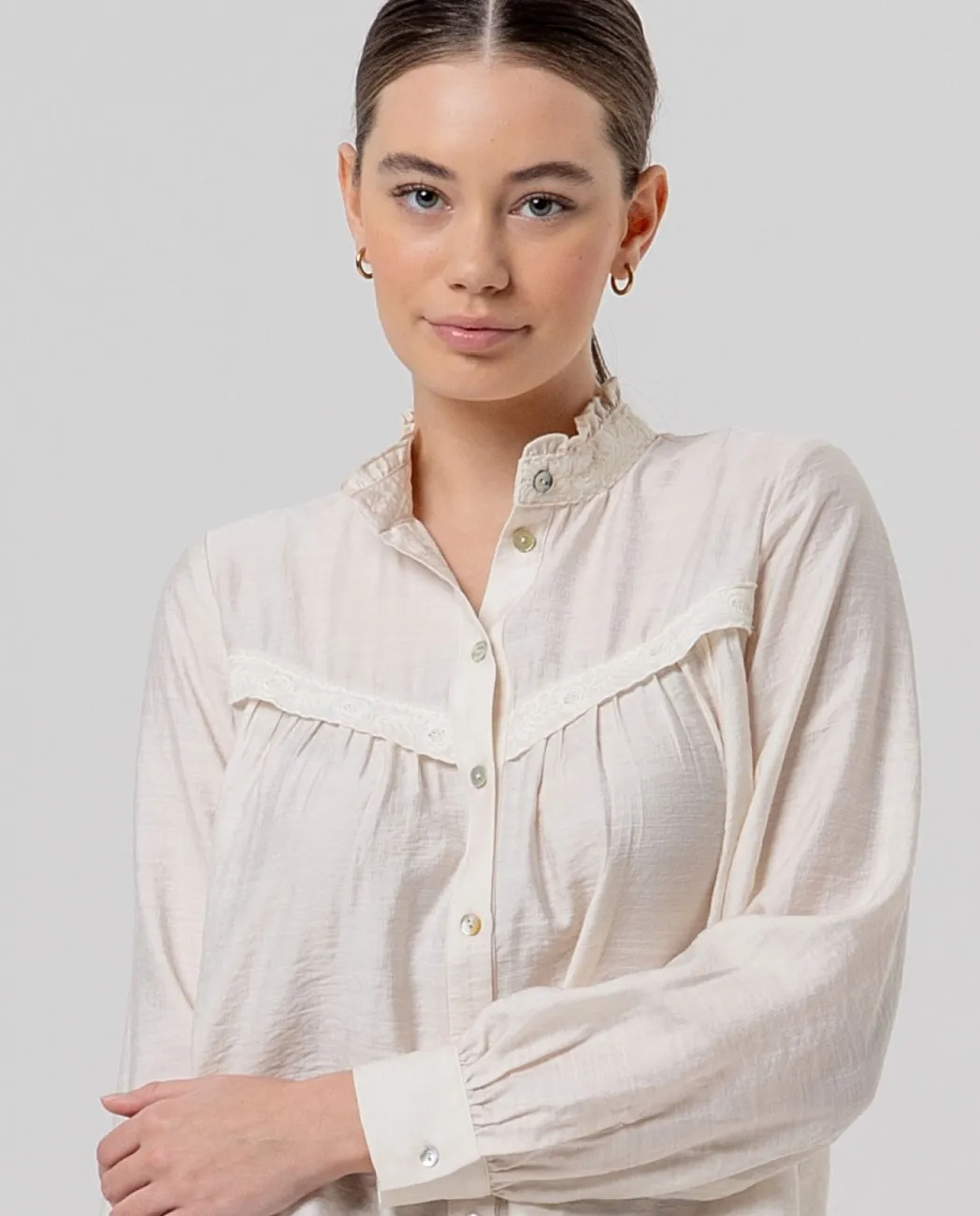 Blouse with Detail on the Front - Ecru - Afbeelding 3