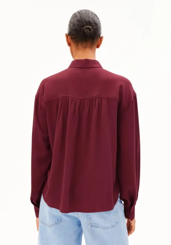 EFINARAA ECOVERO BLOUSE - Donkerrood