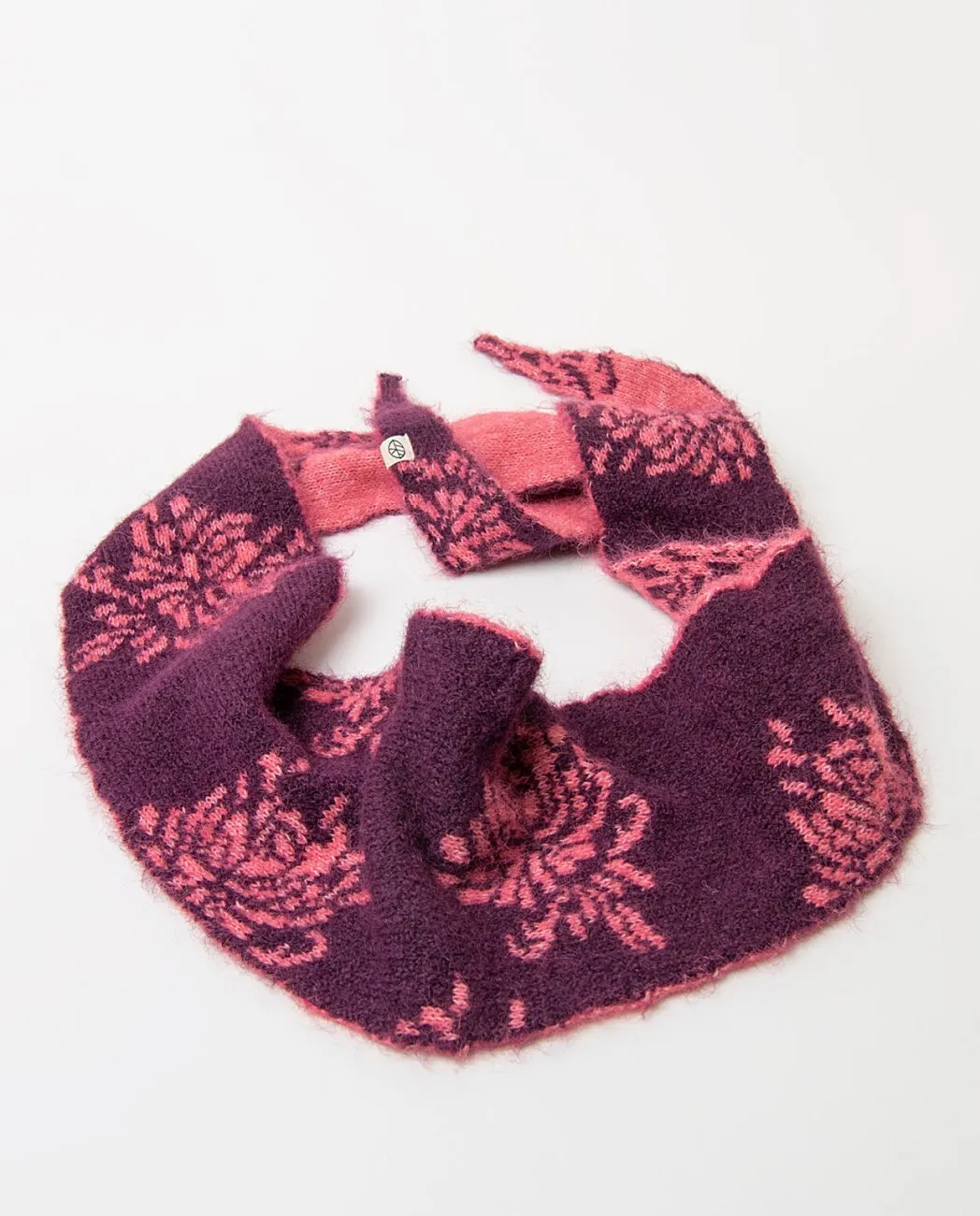 Knitted Bandana with Motifs - bordeaux