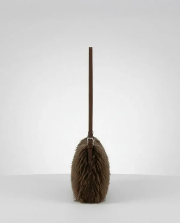 Fur-woven Bag with Adjustable Handle - Bruin