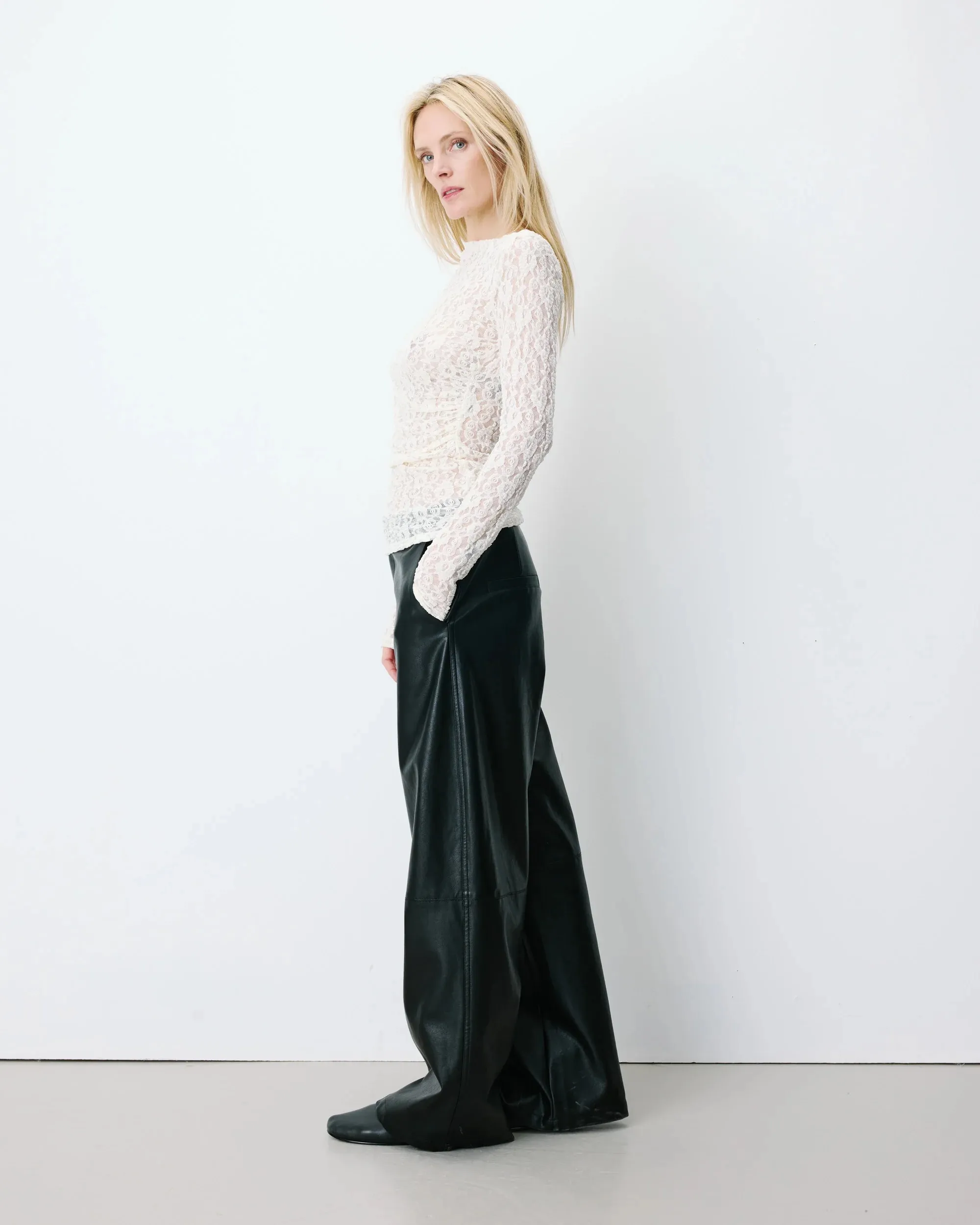 Longsleeve met plooi in taille van kant - Ecru - Afbeelding 5