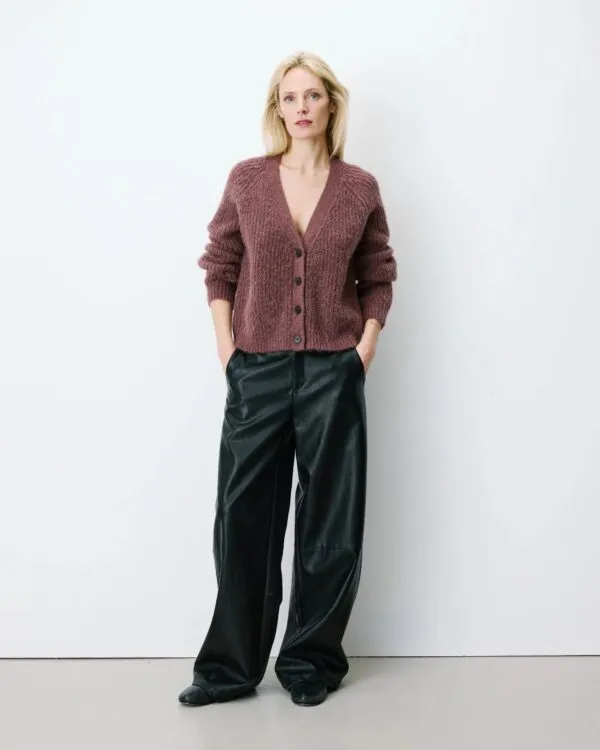 Vest met V-hals en knoopsluiting - Bruin