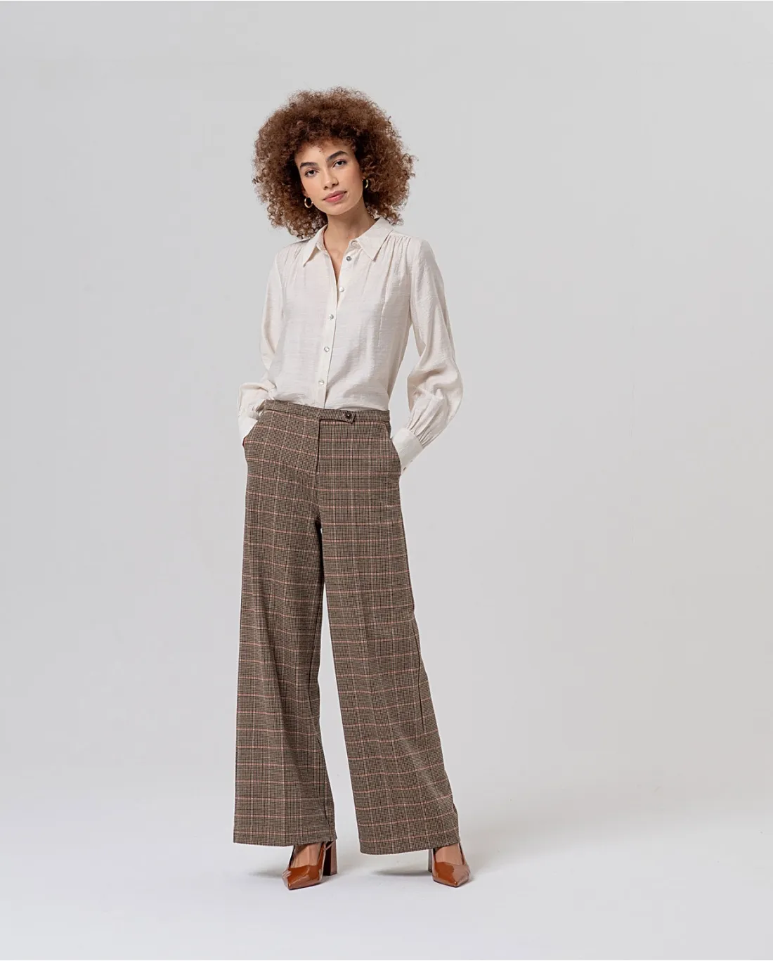 Wide Trousers with Narrow Waist - Camel - Afbeelding 3