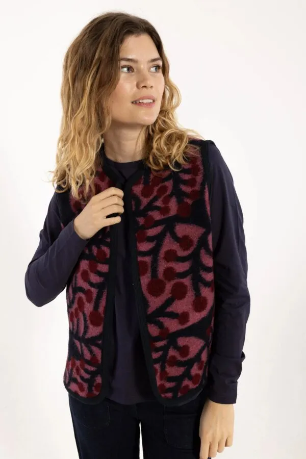 Danecobra Wool AOP Vest - cherry