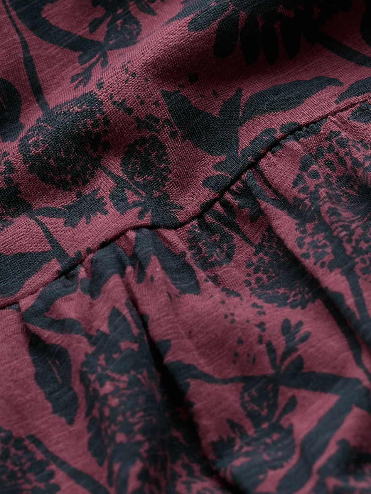 3/4 Enor Dress - Allium Flowers Plum Berry - Afbeelding 4