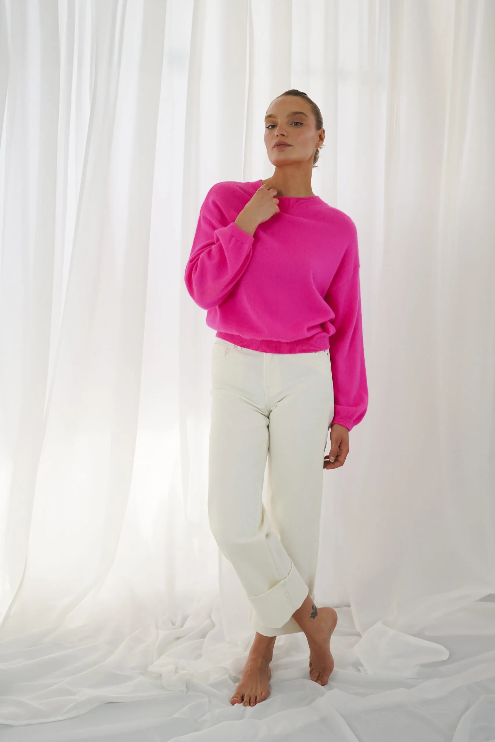 lomg puffed sleeves round neck jumper - Neon Pink - Afbeelding 2
