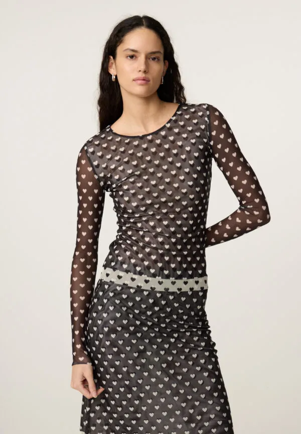 Junna Top - Cosy White/Black