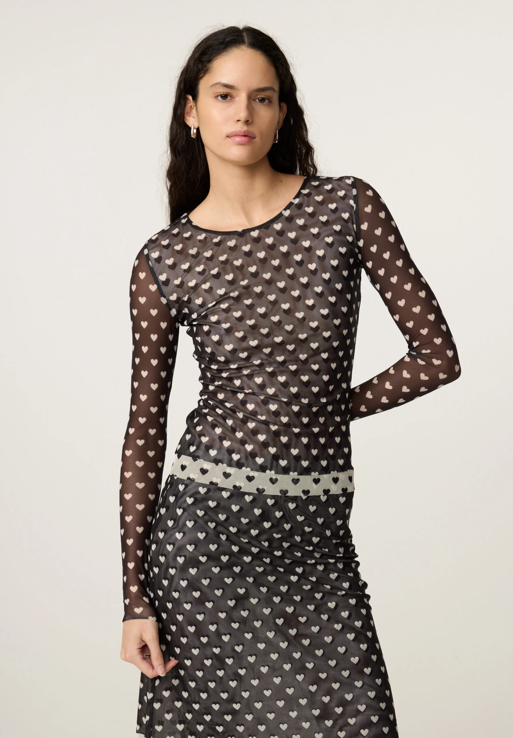 Junna Top - Cosy White/Black