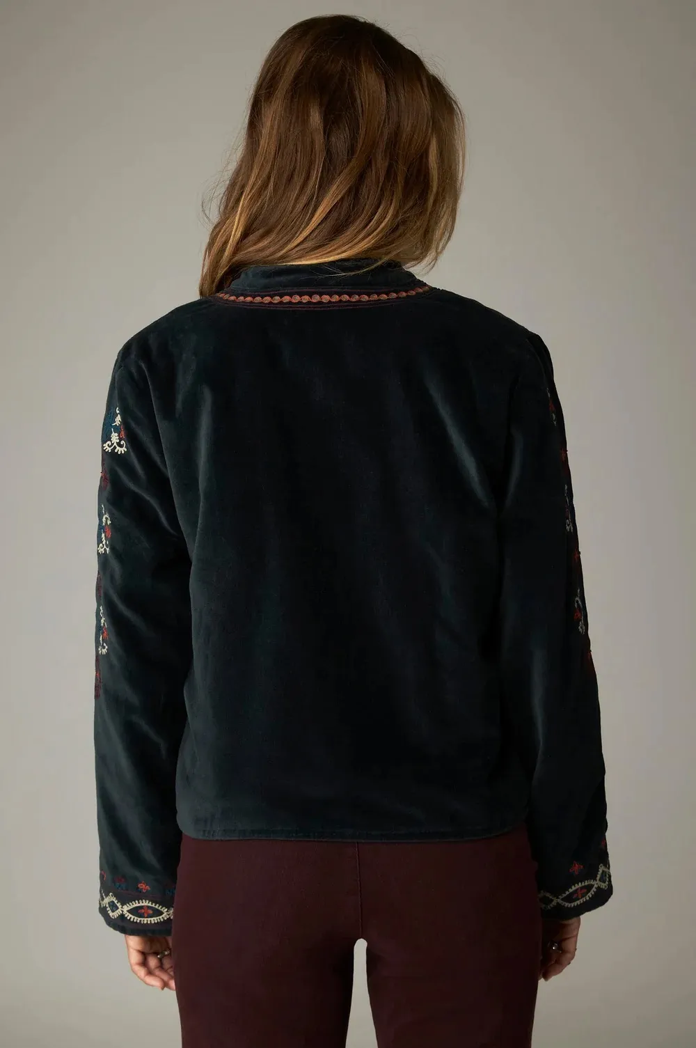 Velvet jasje met borduursels - Jade - Afbeelding 3