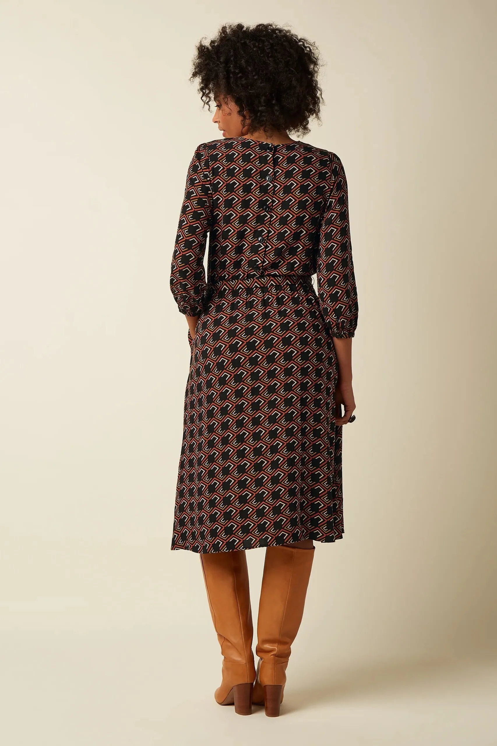 Betty Dress Loose Fit Calou - Spicy Brown - Afbeelding 2